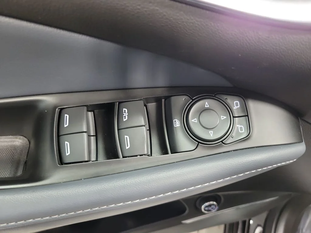 Used 2023 Black Buick Essence image 36