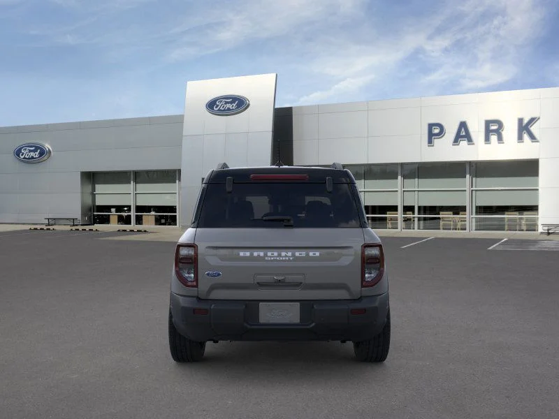 New 2025 Carbonized Gray Metallic Ford Outer Banks® image 5