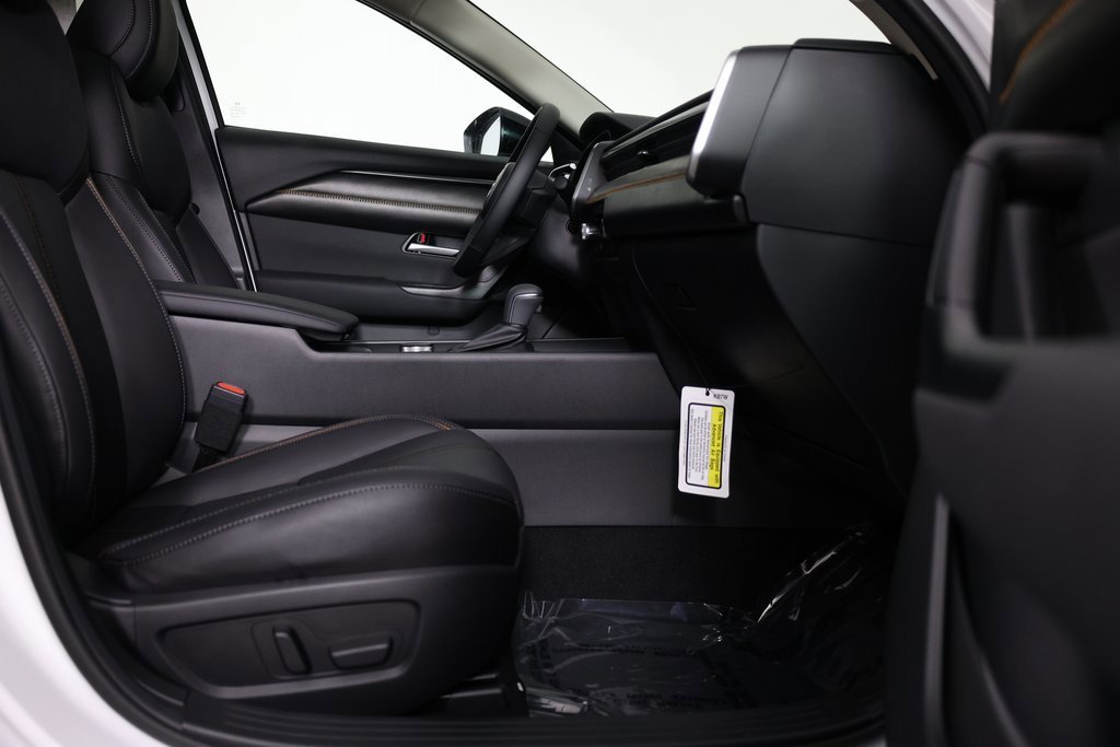 2026 Mazda CX-50 Premium - Photo 16