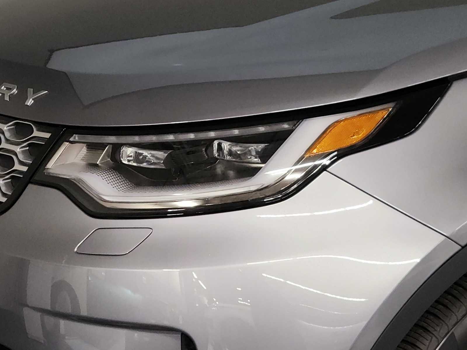 New 2026 Eiger Grey Land Rover S image 12