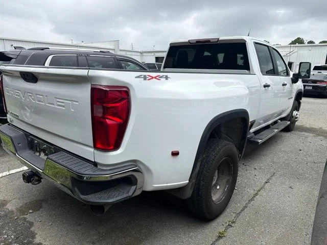 Used 2024 White Chevrolet Work Truck image 9