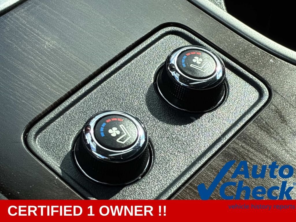 Used 2023 Black Nissan Platinum image 34