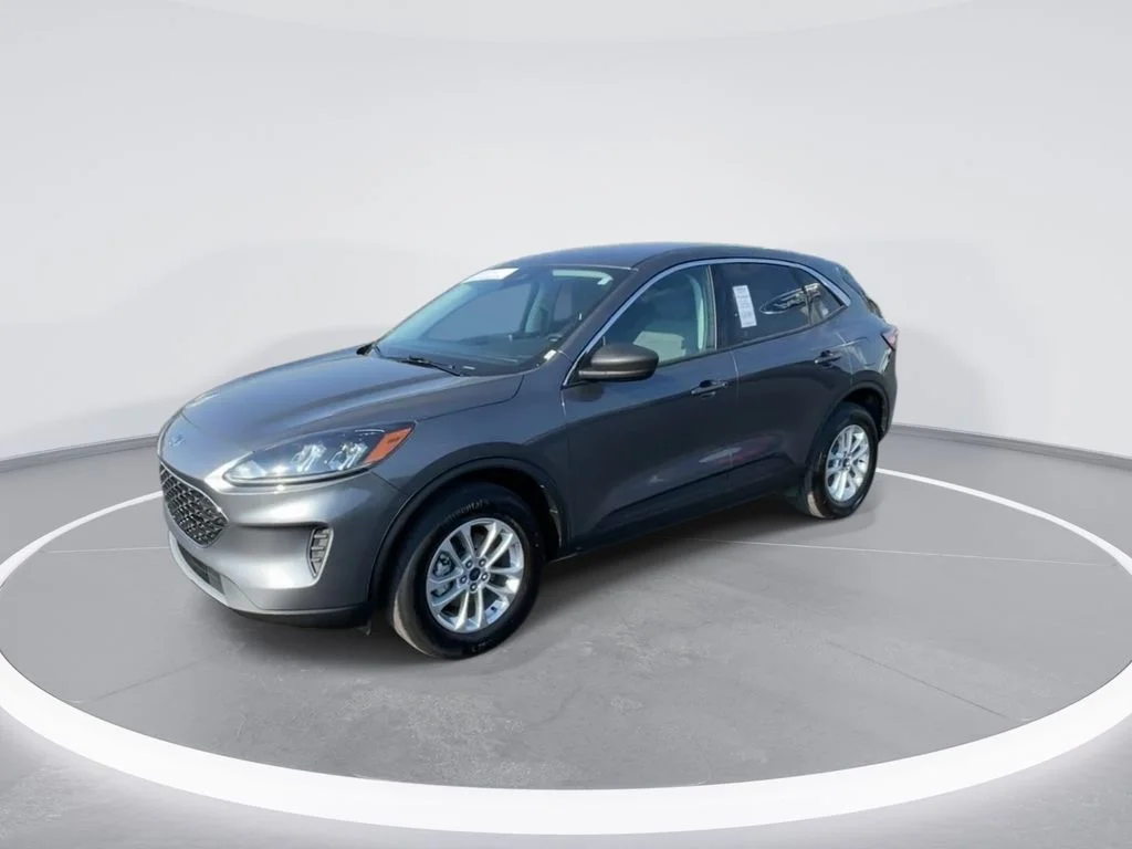 Used 2022 Gray Ford SE image 4