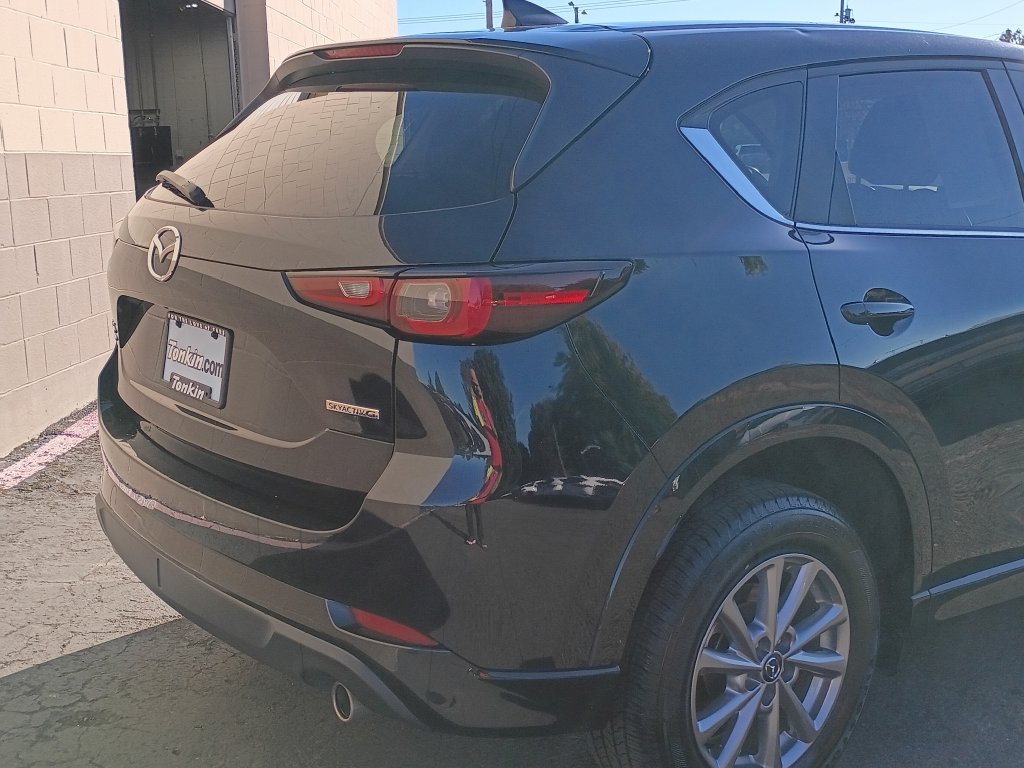 Used 2025 Jet Black Mica Mazda 2.5 S Preferred Package image 4