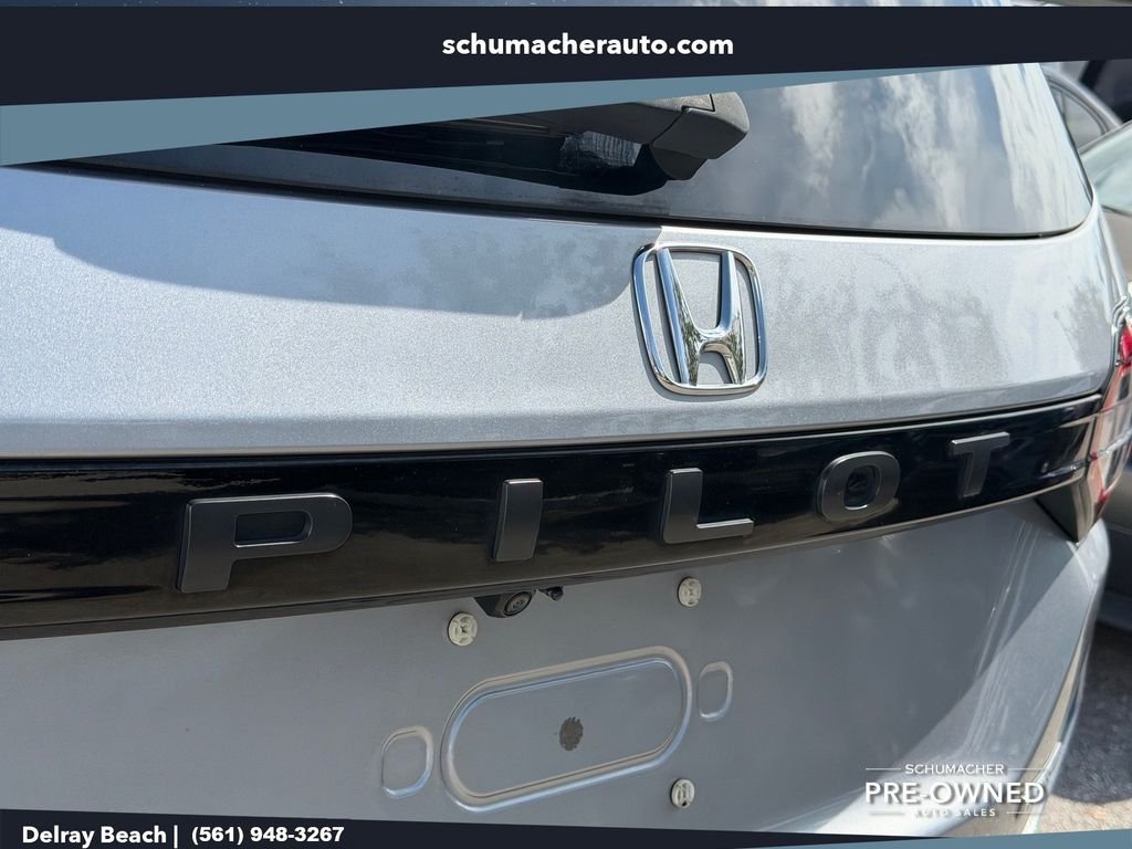 Used 2023 Silver Honda Touring image 15