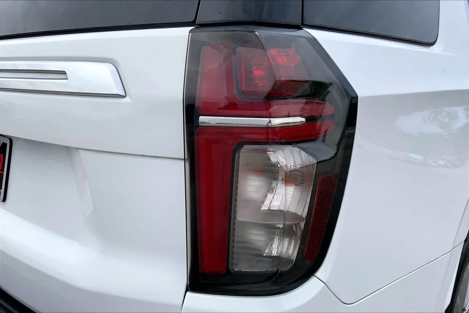 Used 2021 Summit White Chevrolet High Country image 30