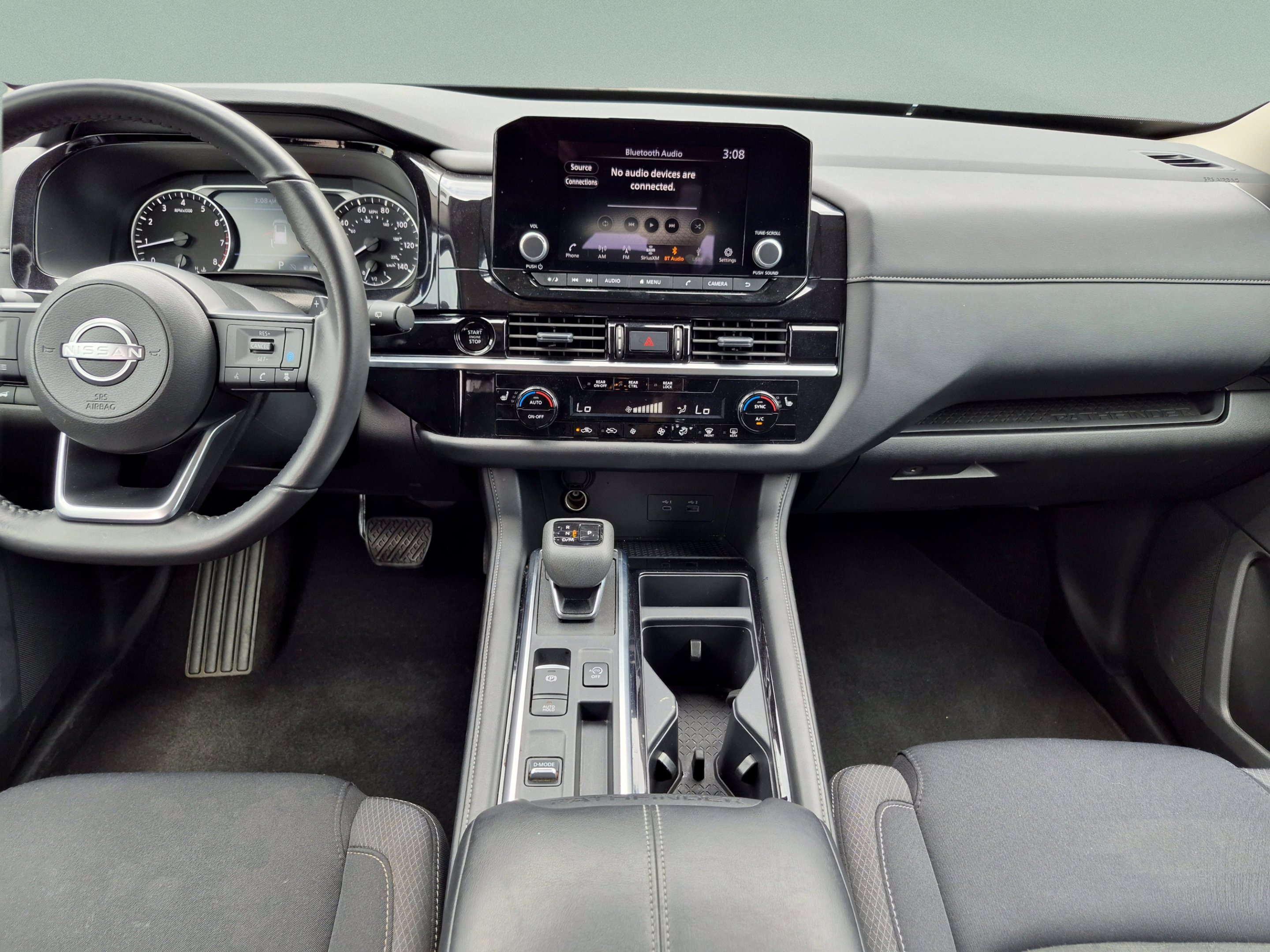 2025 Nissan Pathfinder SV - Photo 26