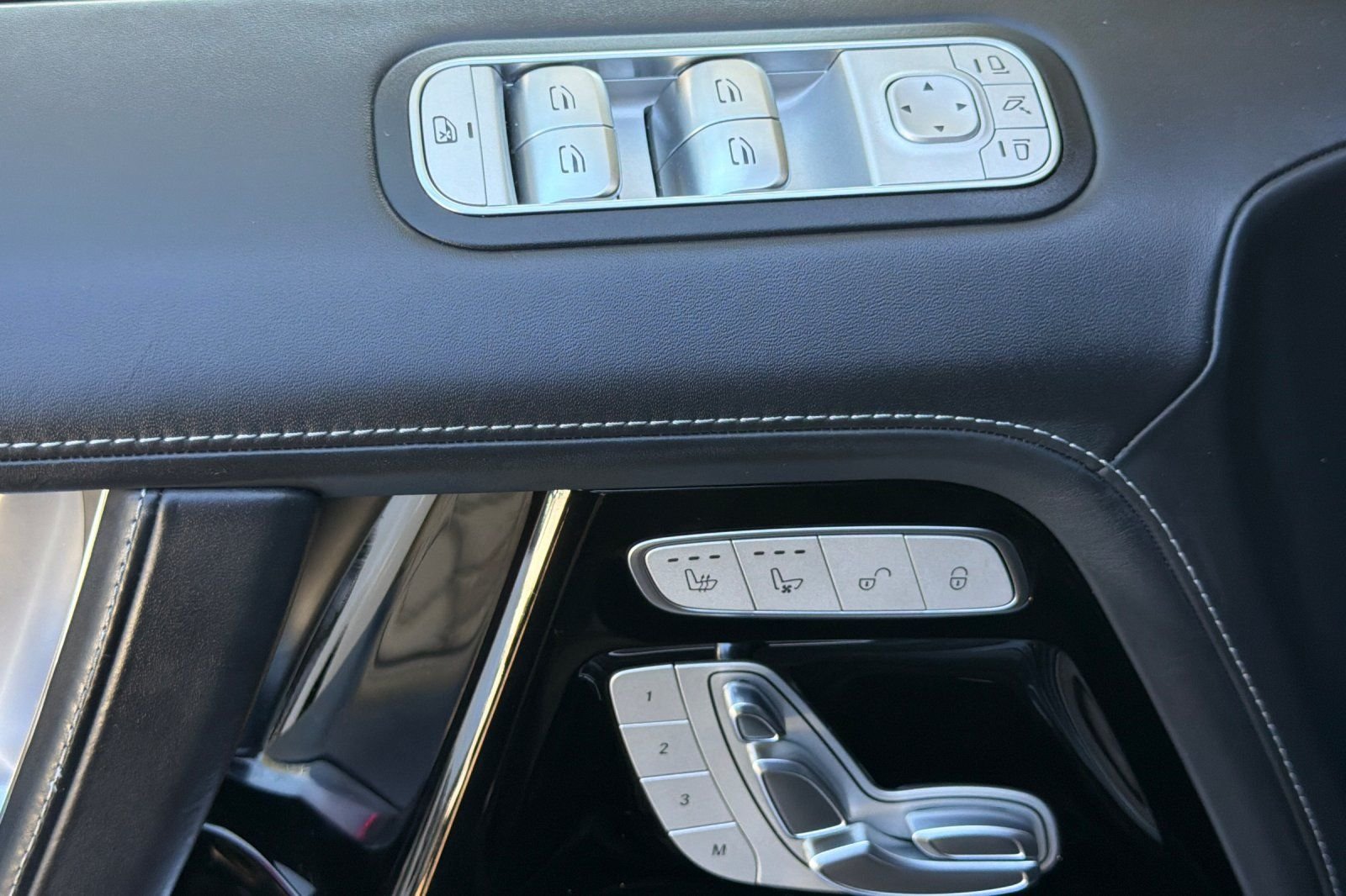 Certified Used 2024 Gray Mercedes-Benz G 63 AMG® image 26