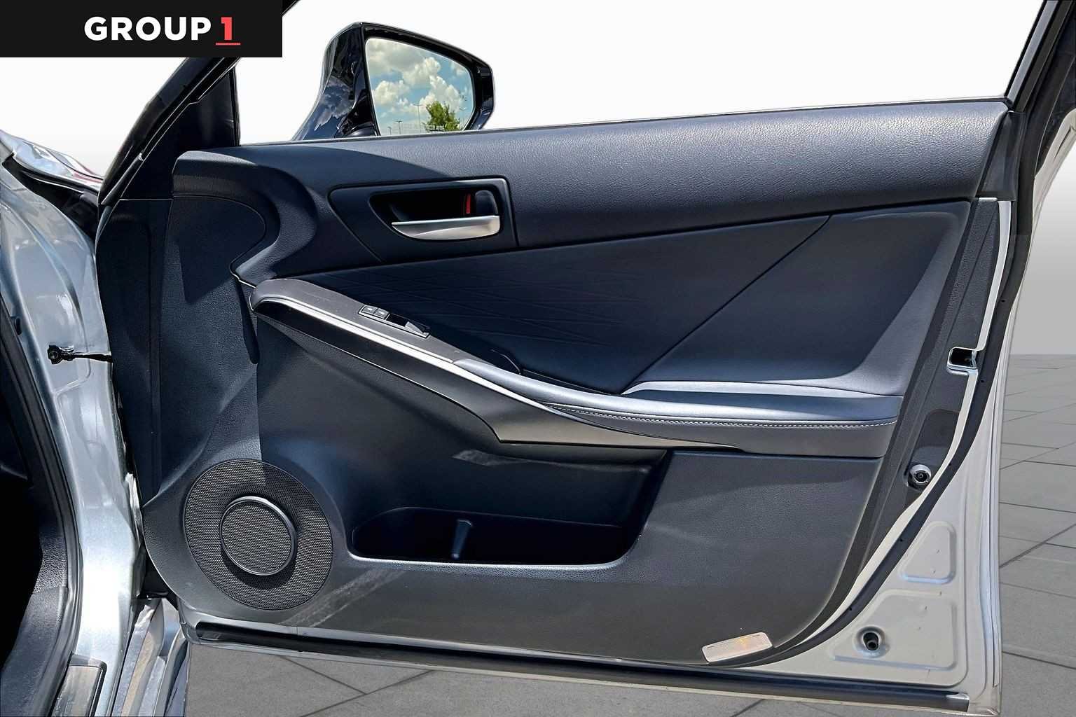 Used 2023 Iridium Lexus F SPORT image 21