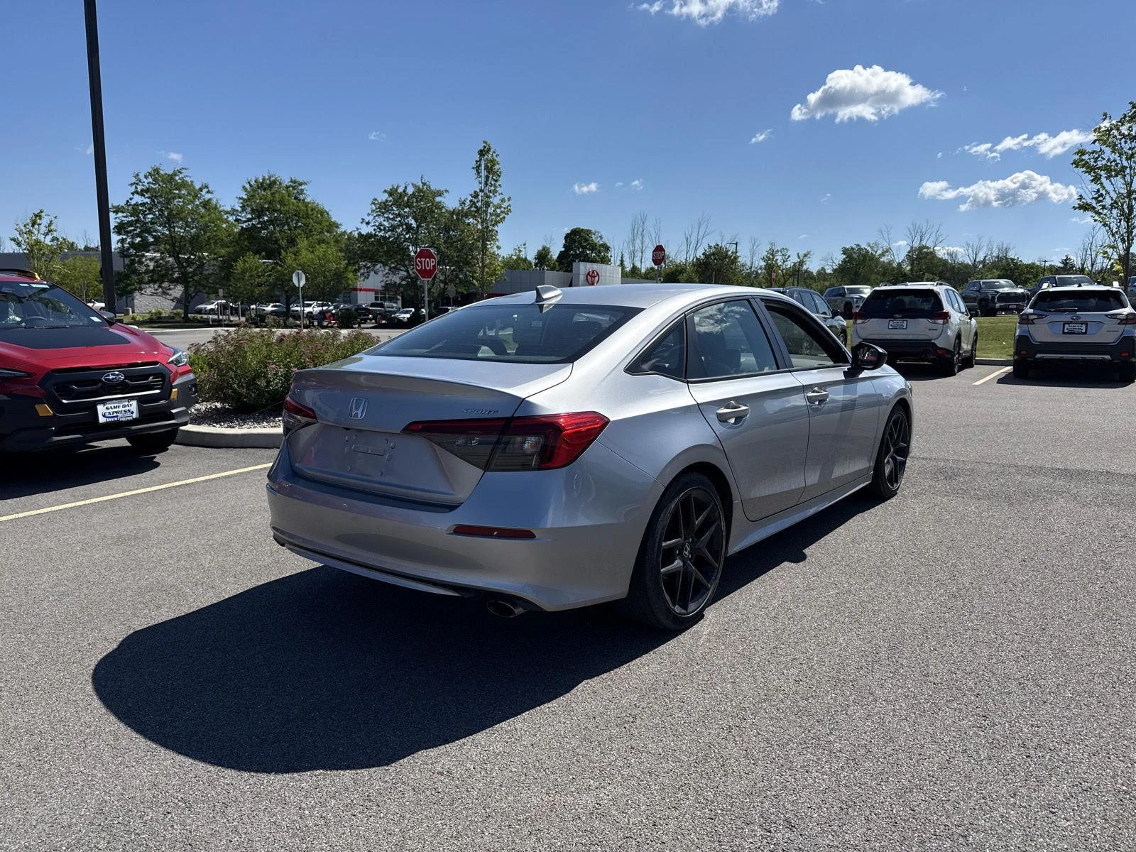 Used 2023 Lunar Silver Metallic Honda Sport image 4