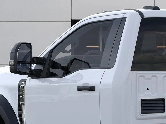New 2026 Oxford White Ford F-550® XL image 20