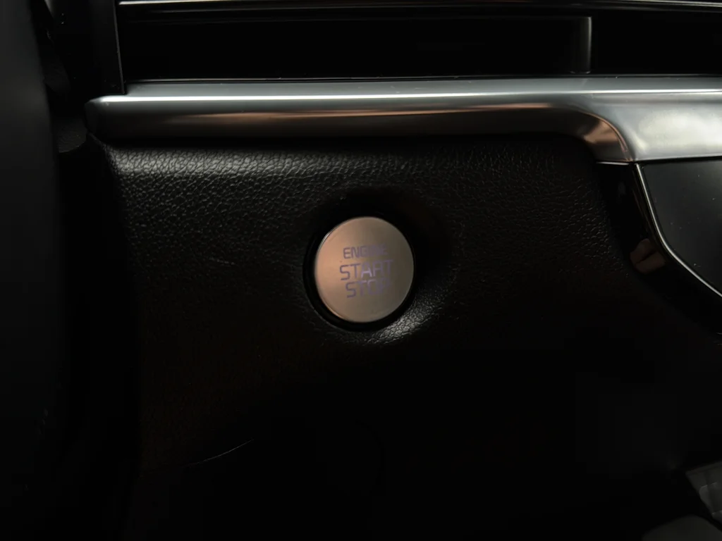 Used 2026 Wolf Gray Kia X-Pro SX Prestige image 15