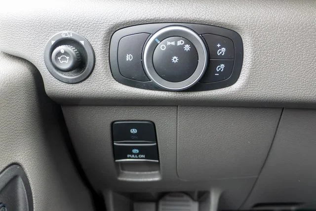 Used 2025 White Ford XLT image 17