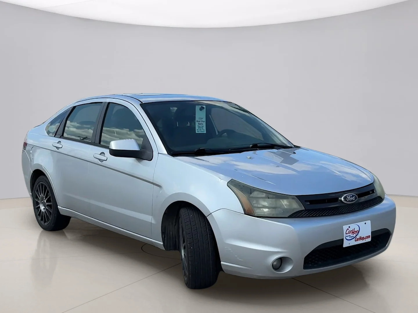 Used 2011 Silver Ford SES image 7