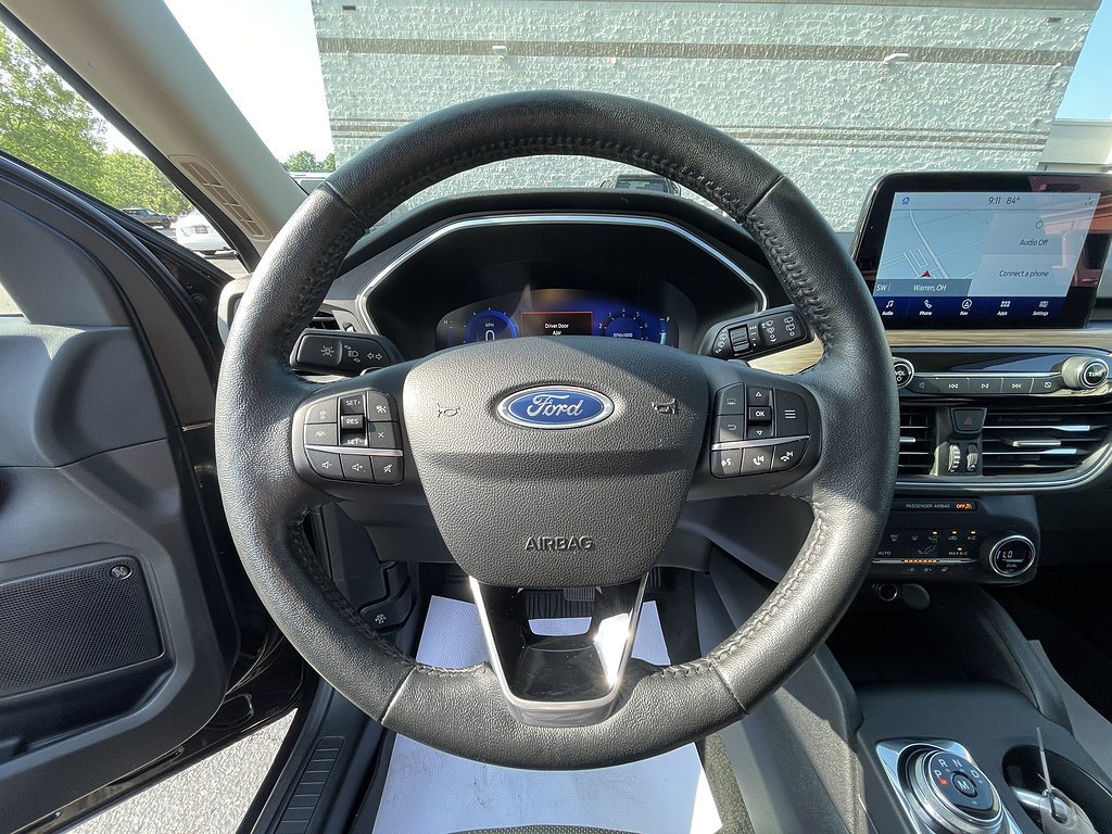 Used 2020 Agate Black Metallic Ford Titanium image 25