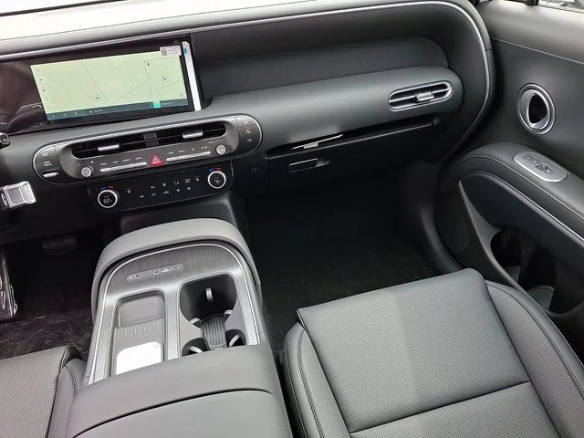 New 2026 White Hyundai SEL image 11