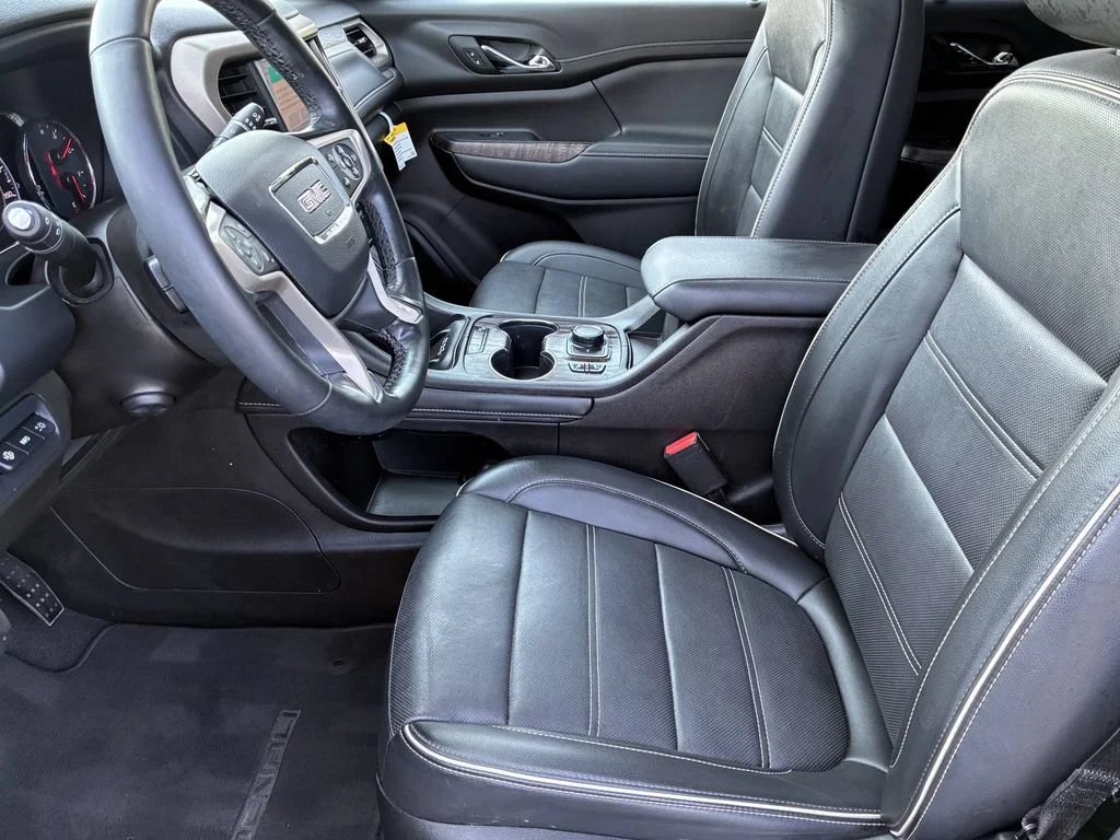 Used 2023 WHITE FROST TRICOAT GMC Denali image 15