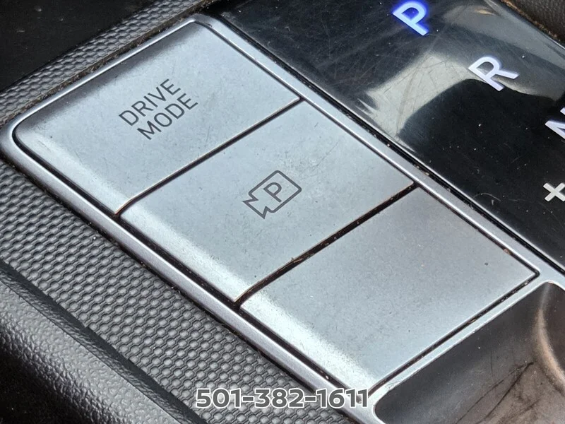 Used 2023 Intense Blue HYUNDAI LIMITED DCT image 28