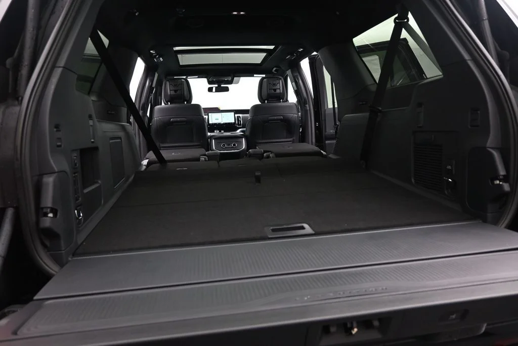 New 2026 Black Ford Platinum image 23