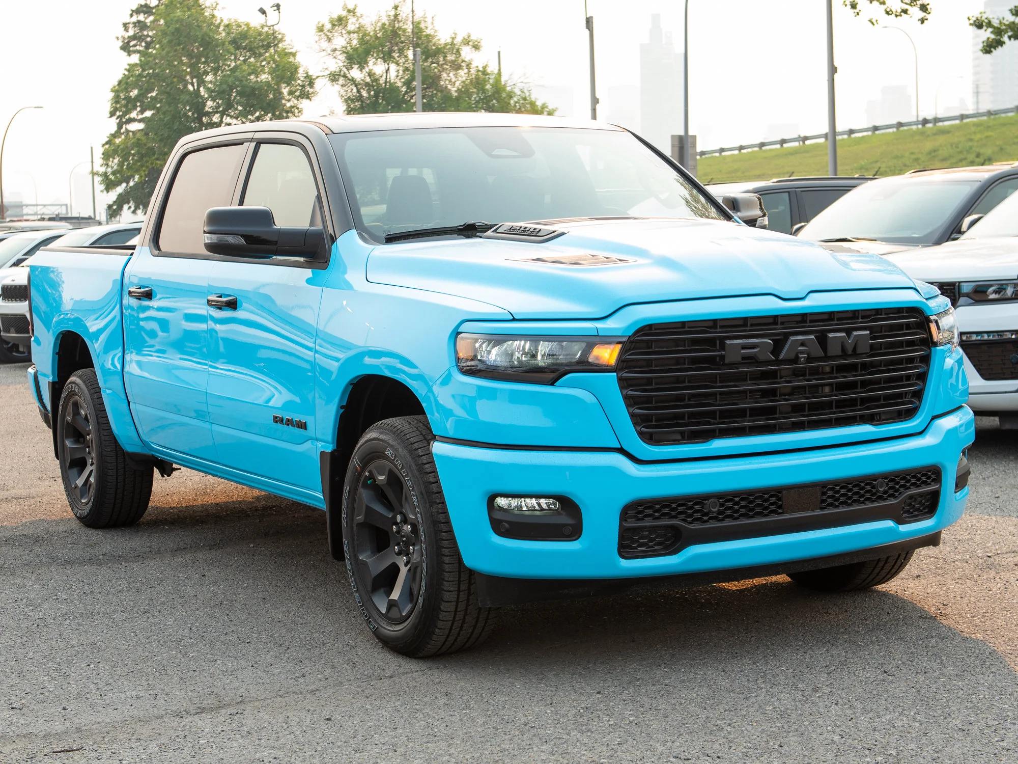 New 2026 Black RAM Sport* image 8