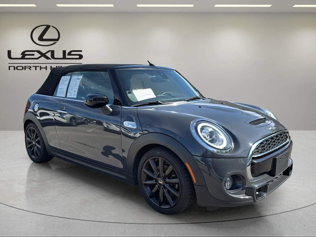 Used 2020 Gray MINI  image 12