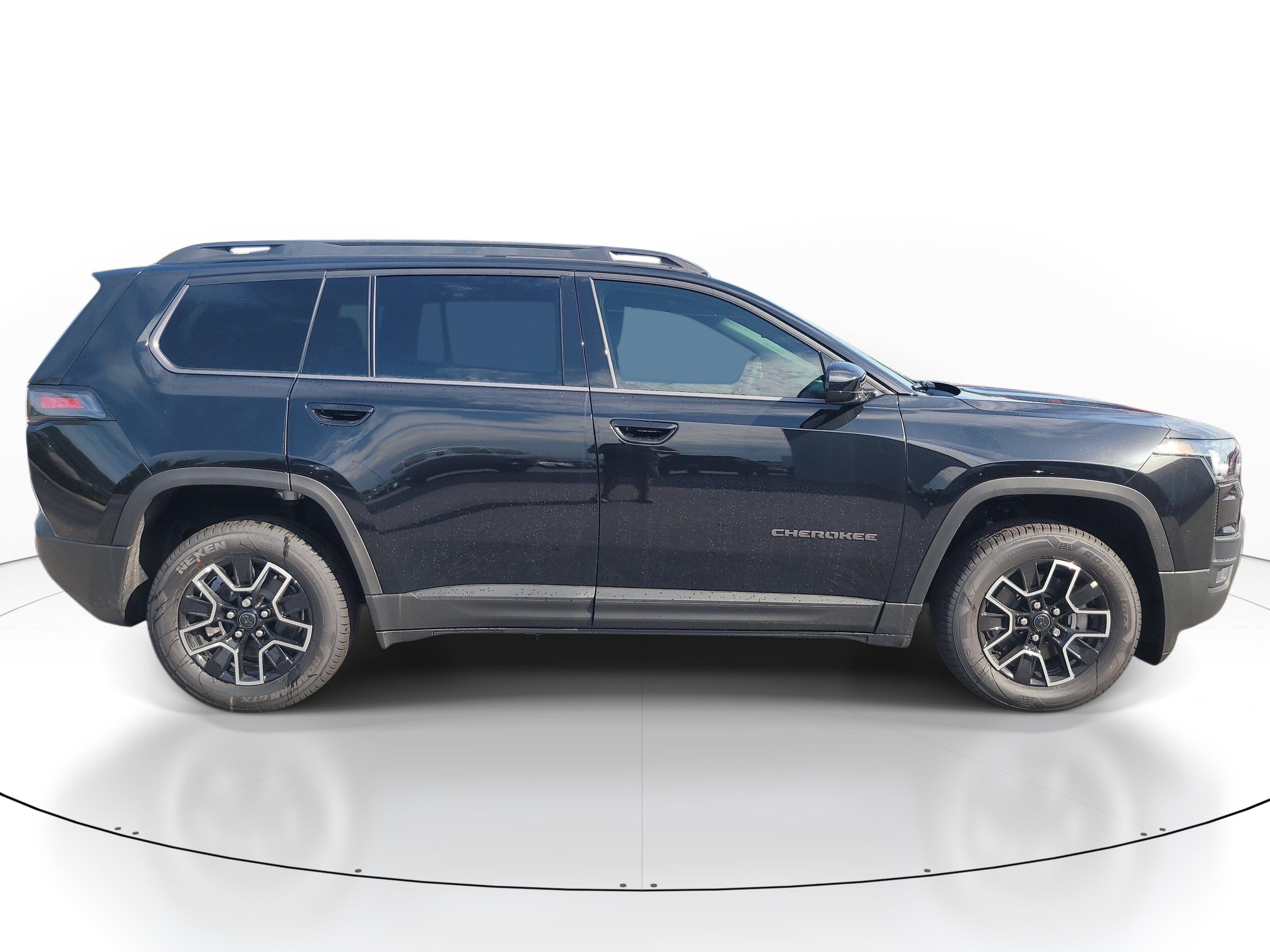 New 2026 Diamond Black Crystal Pearl-Coat Exterior Paint Jeep  image 5
