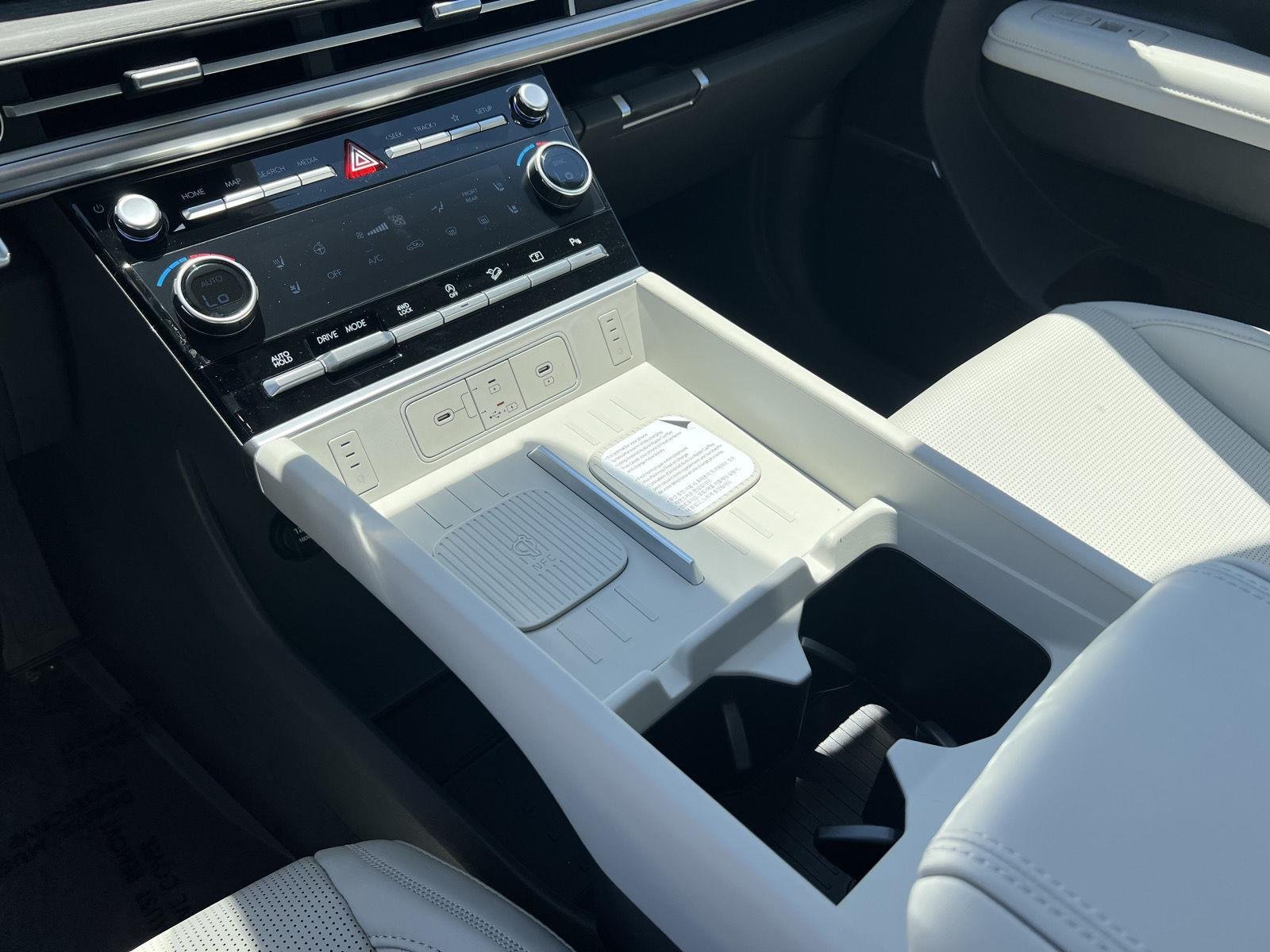 New 2026 Serenity White Hyundai Calligraphy AWD image 38