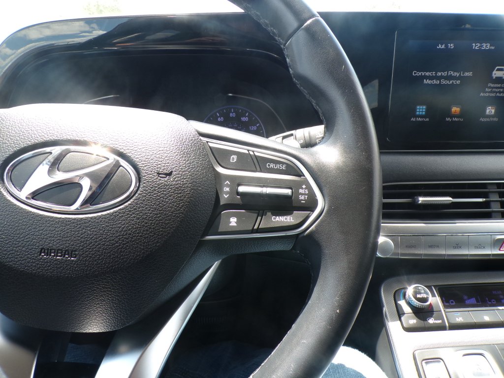 Used 2020 Hyper White Hyundai SEL image 19