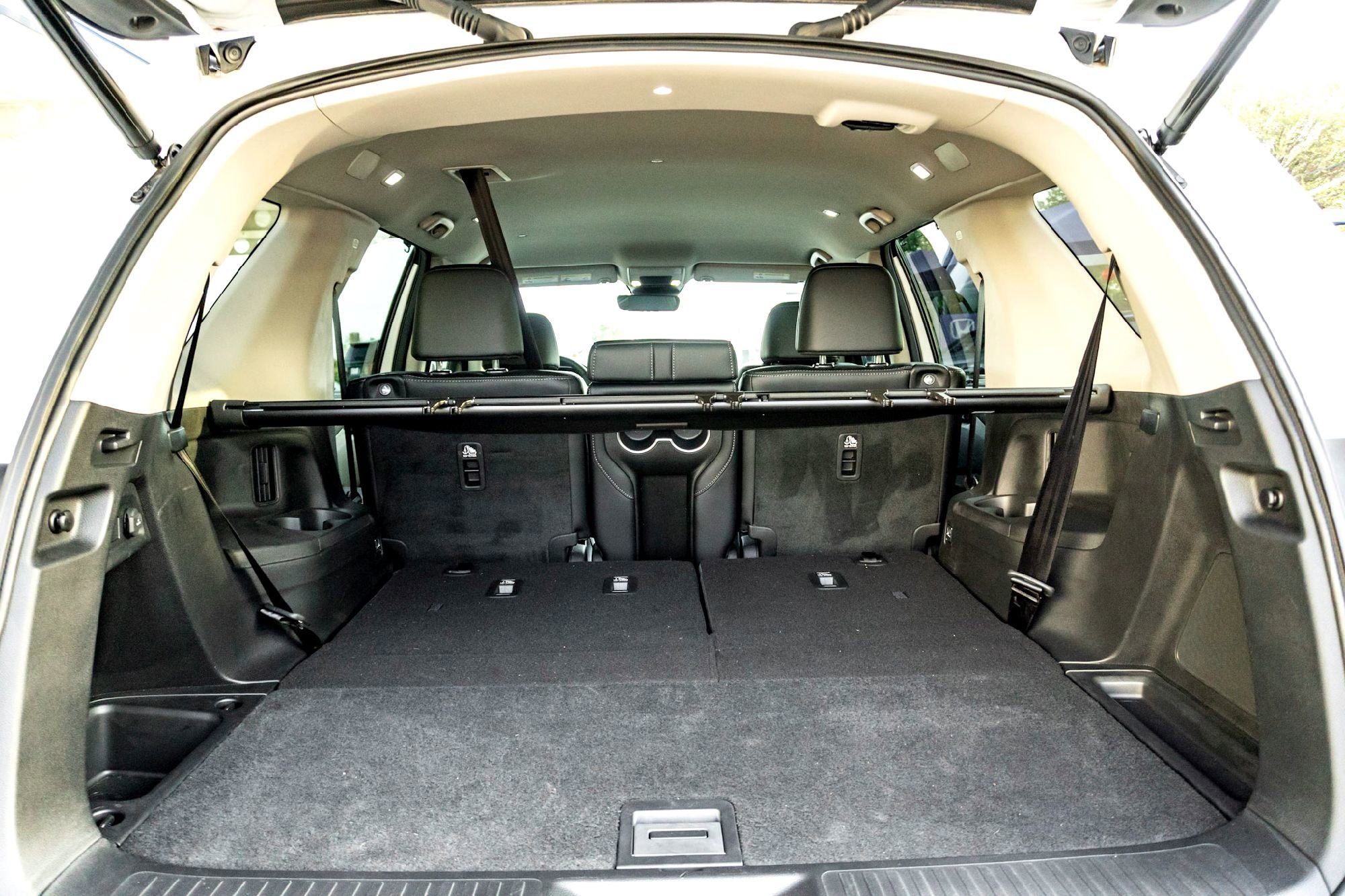 Used 2025 Platinum Honda EX-L image 30