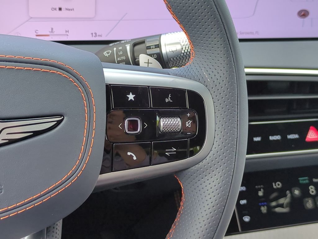 New 2026 Silver Genesis 2.5T SPORT PRESTIGE image 22