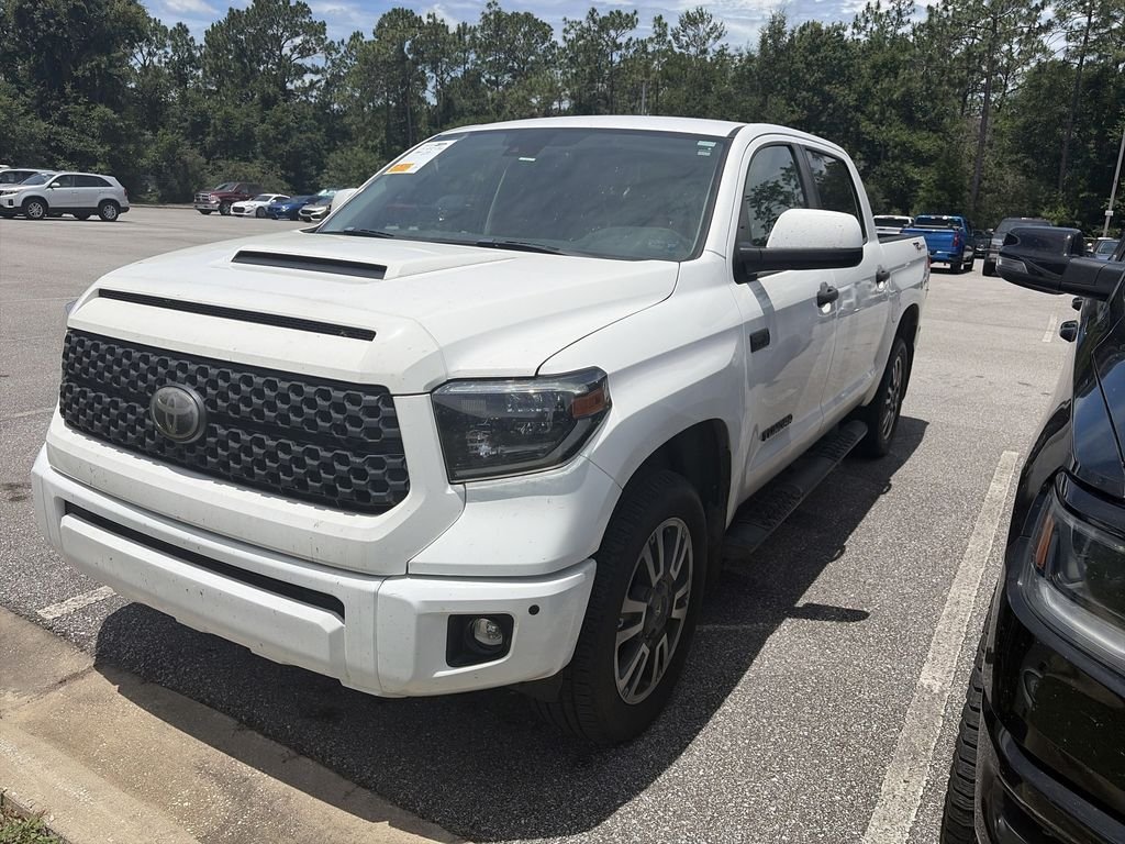 Used 2021 White Toyota SR5 image 4
