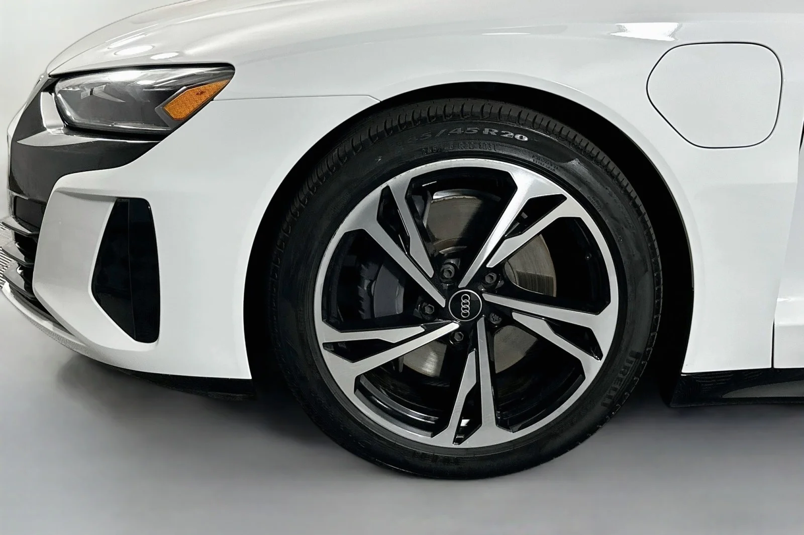 Used 2024 Ibis White Audi Premium Plus image 12
