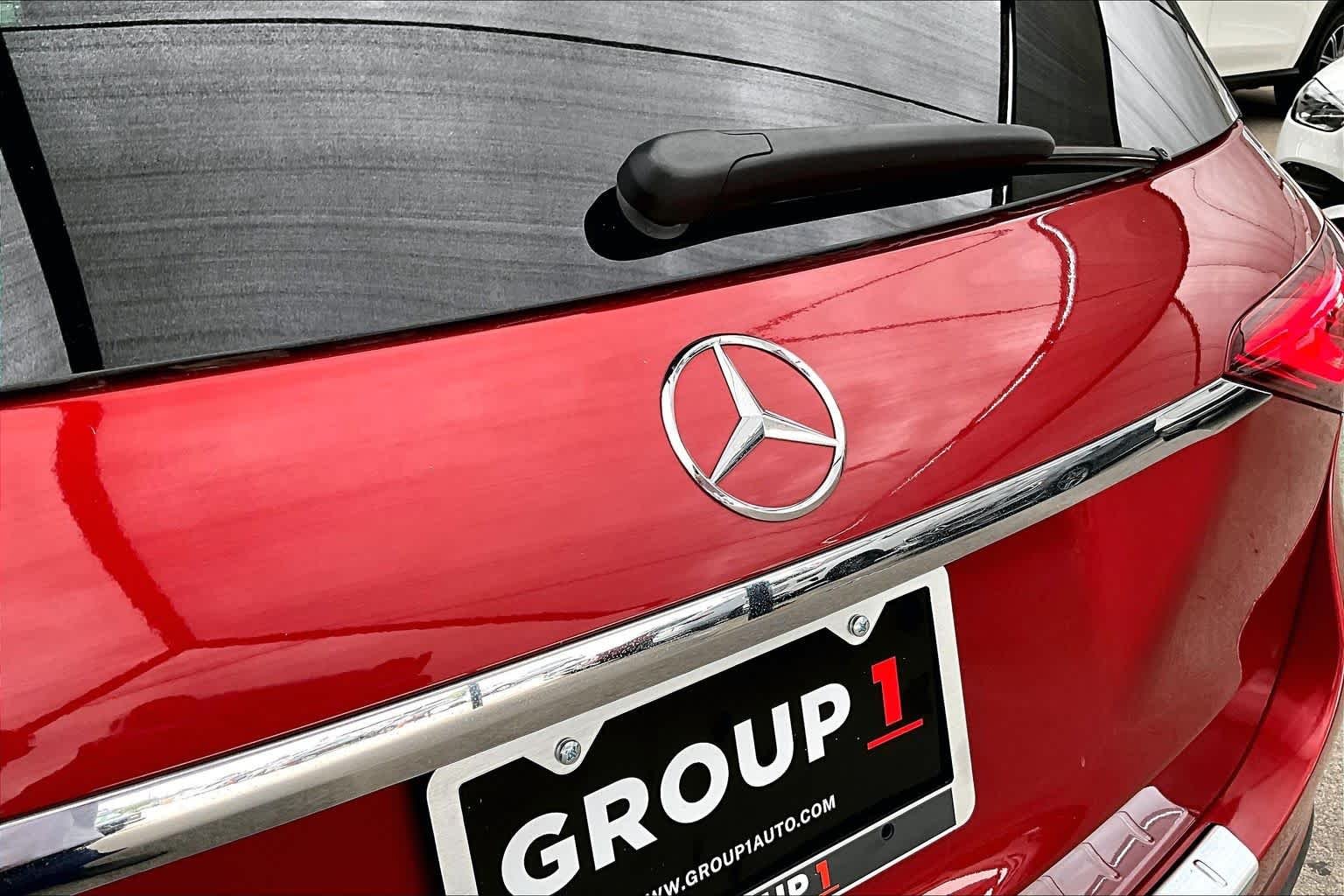 Certified Used 2023 MANUFAKTUR Cardinal Red Metallic Mercedes-Benz GLE 350 image 31