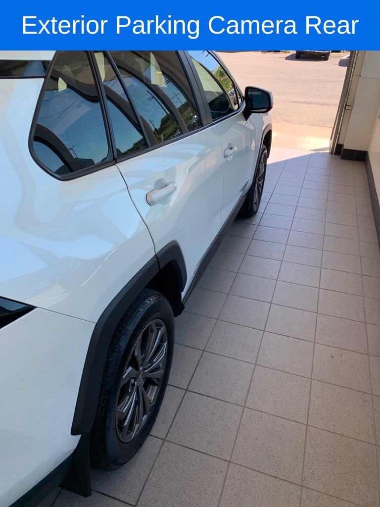 2024 Toyota RAV4 XLE Premium - Photo 16
