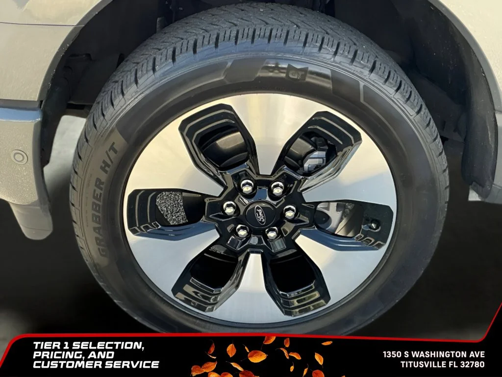 Used 2023 Gray Ford Platinum image 46