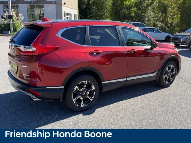 Used 2019 Red Honda Touring image 5