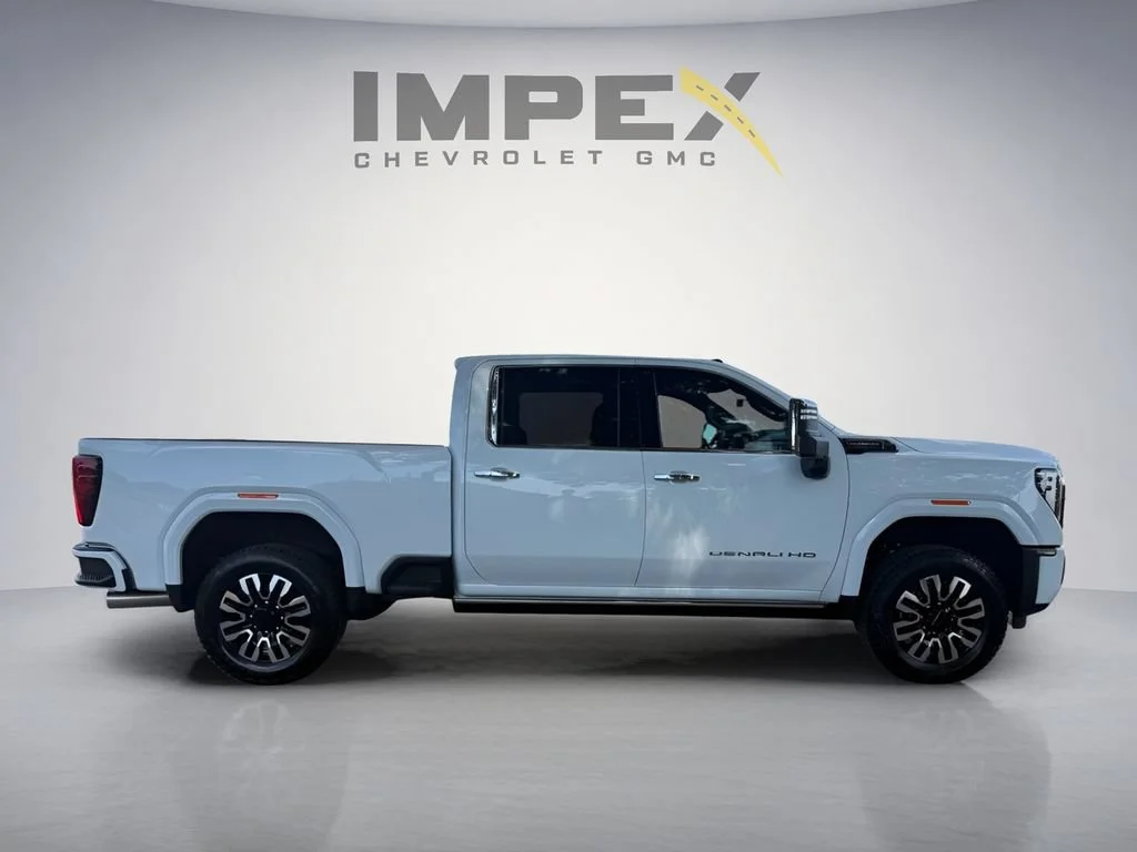 New 2026 Glacier White Tricoat GMC Denali Ultimate image 6
