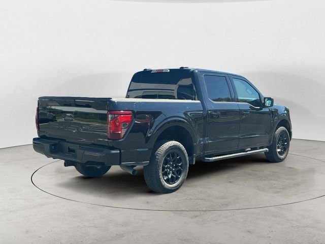 Used 2025 Black Ford XLT image 5