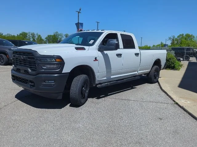 New 2026 Bright White Clear-Coat Exterior Paint RAM Tradesman image 5