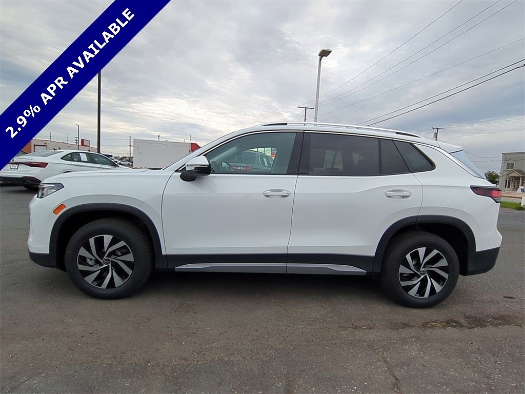 2025 Volkswagen Tiguan S photo 4