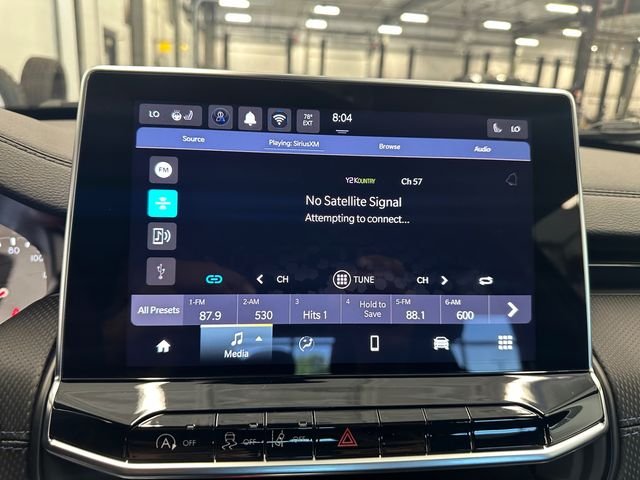 New 2026 Fathom Blue Pearl Coat Jeep Latitude image 28