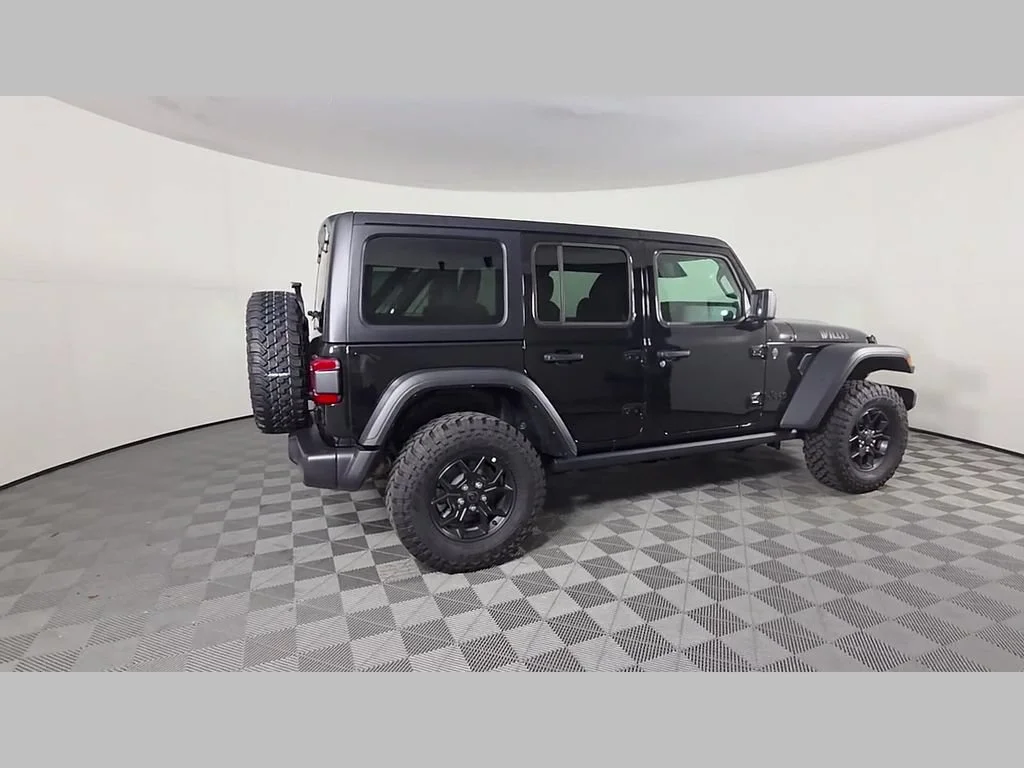 2026 Jeep Wrangler 4-Door Willys - Photo 24