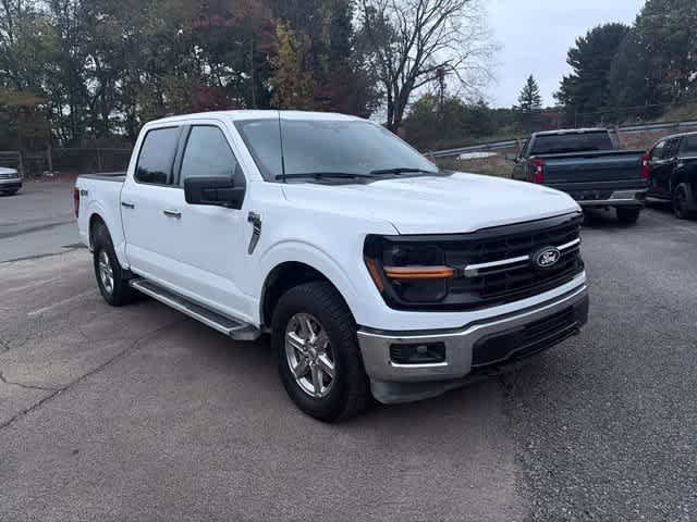 Used 2025 Oxford White Ford XLT image 13