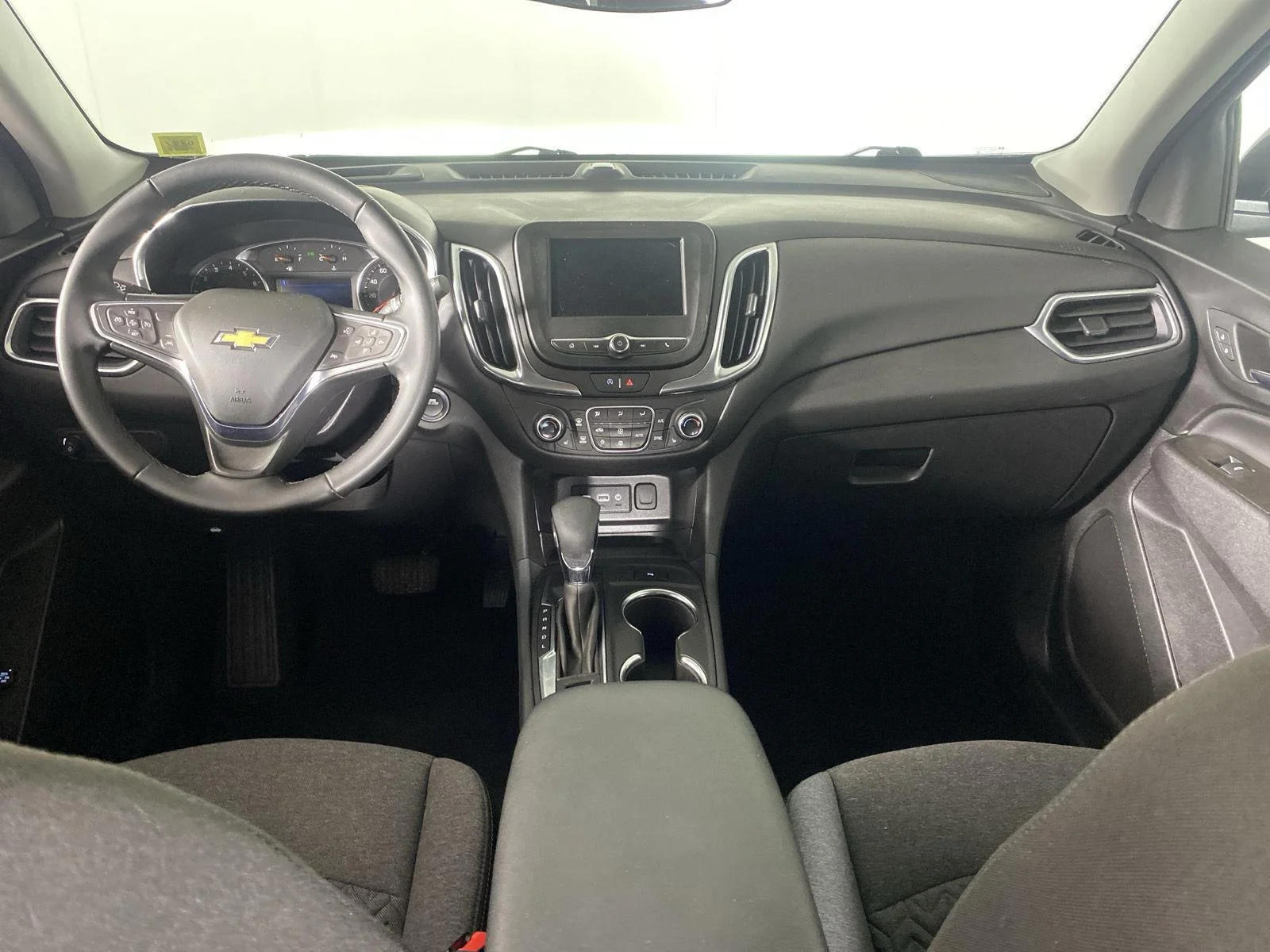 Used 2024 Sterling Gray Metallic Chevrolet LT image 23