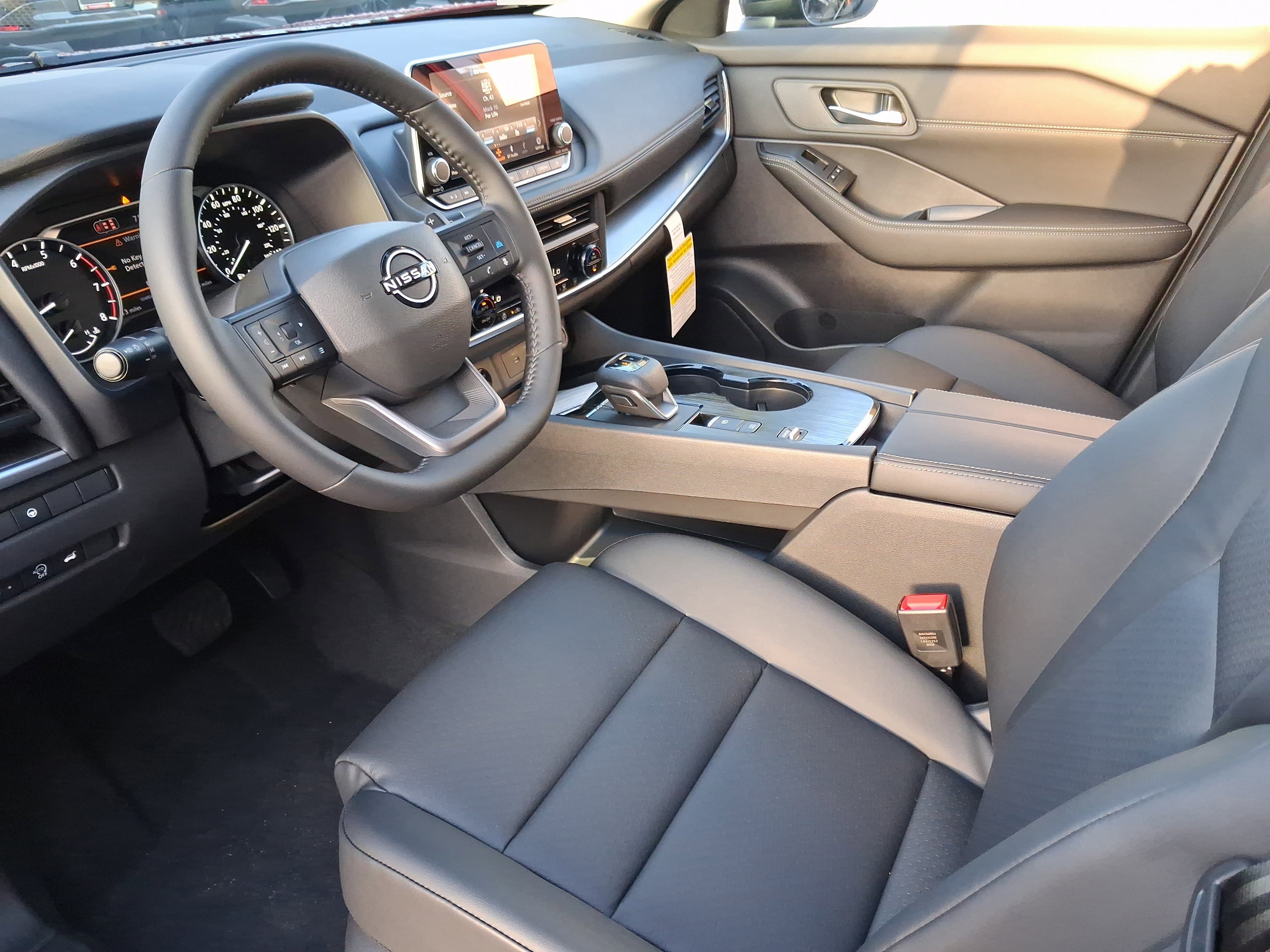 New 2026 Scarlet Ember Tintcoat Nissan Dark Armor image 7