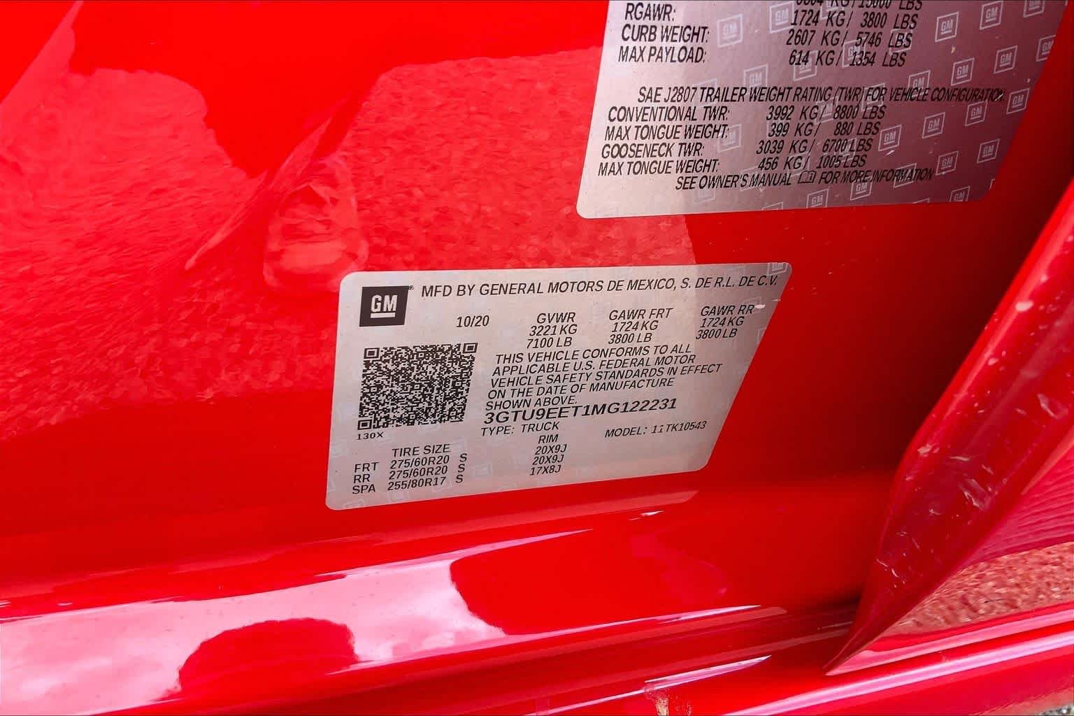Used 2021 Cardinal Red GMC AT4 image 37