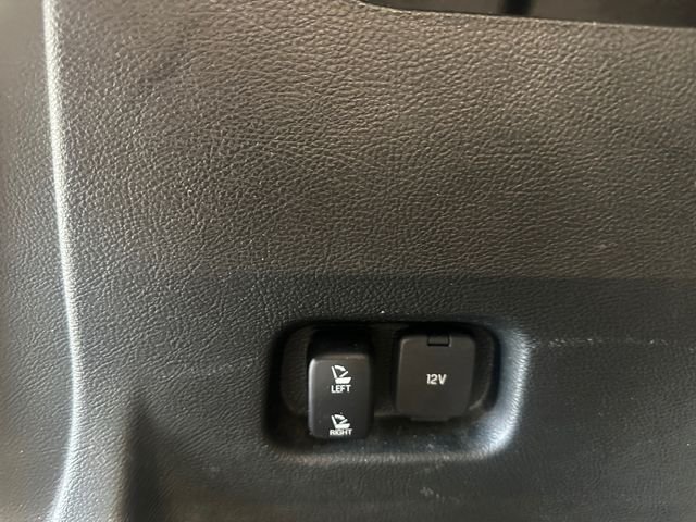 Used 2018 Silver Ford SEL image 17