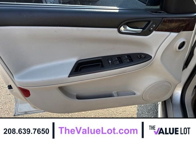 Used 2012 Silver Chevrolet LTZ image 18