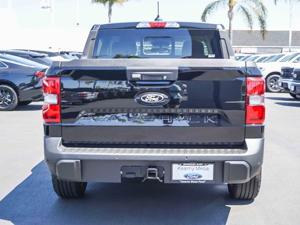 New 2025 Shadow Black Ford Lariat image 7