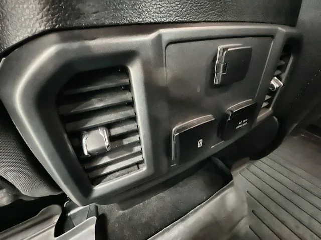 Certified Used 2018  Ford XLT image 19